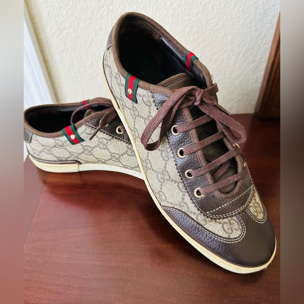 Gucci Women’s Sneakers Size 9